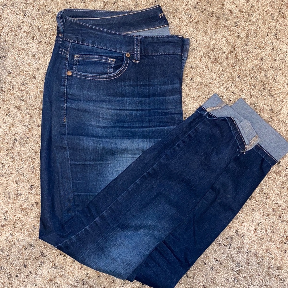Maurices Jeggings-XL Dark Wash